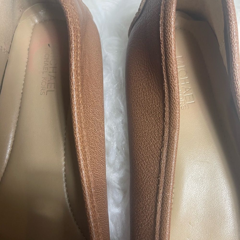Michael Kors Hamilton Tan Leather Moccasin MK Logo accent SZ8.5 - Picture 9 of 10